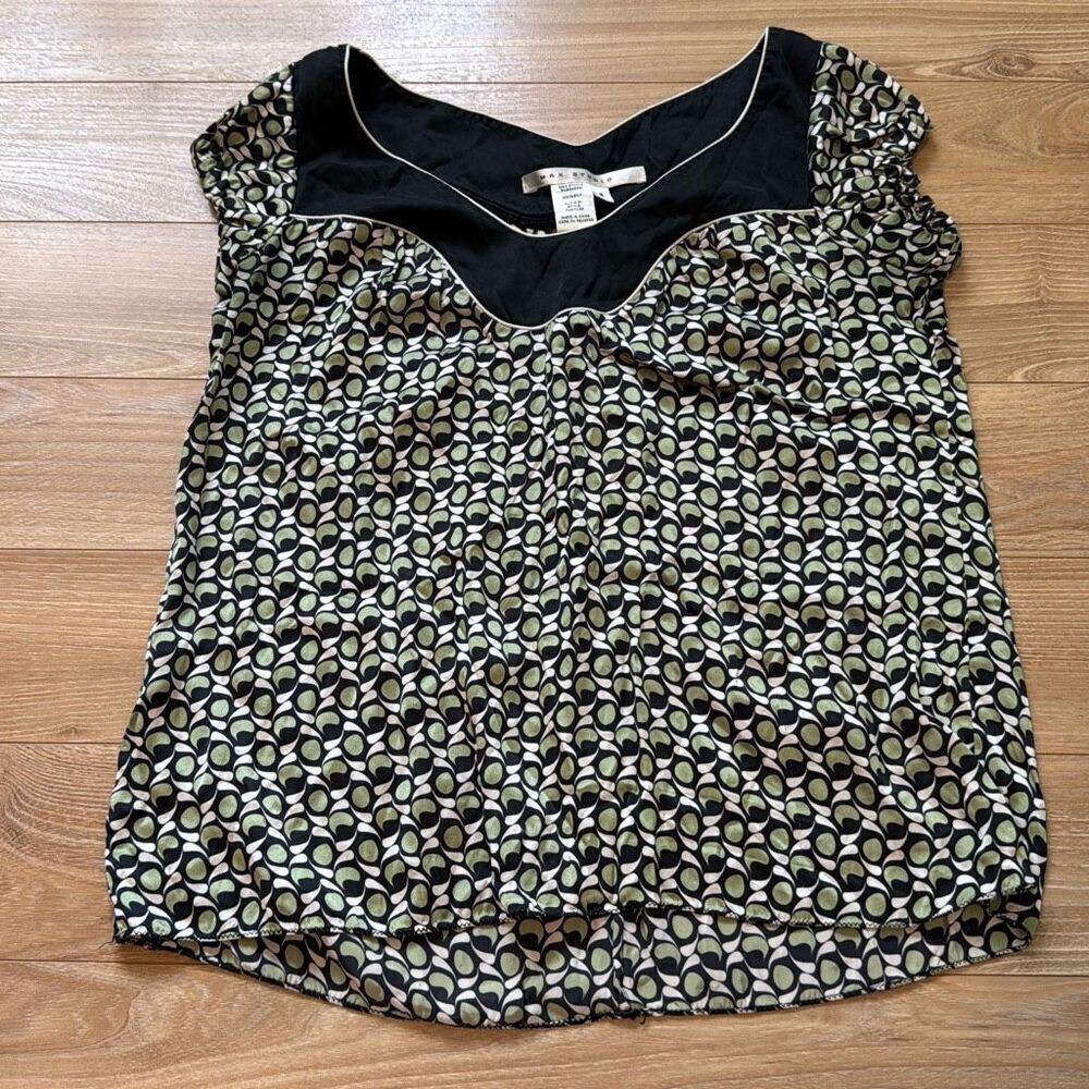 Max studio vintage‎ geometric 100% silk top size small
